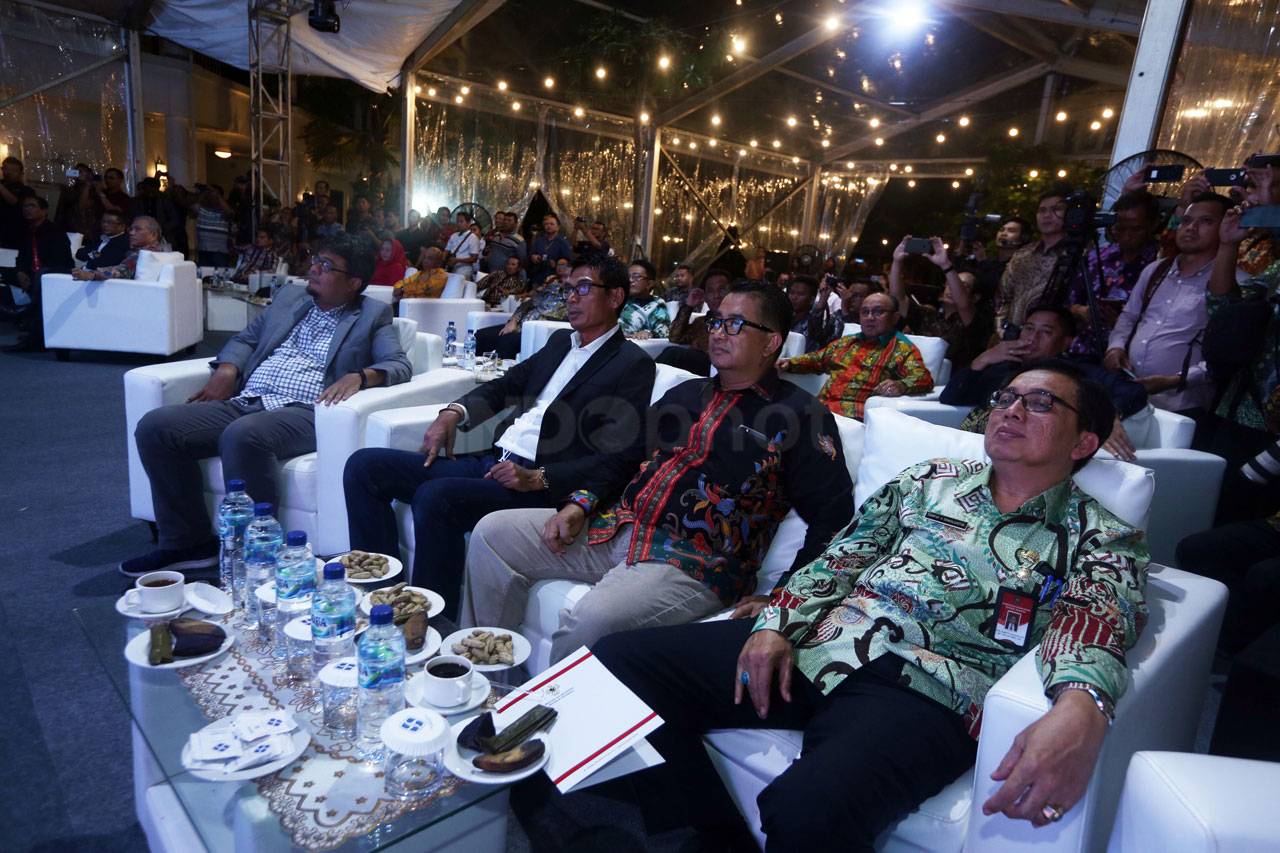 24 Kepala Daerah Raih...