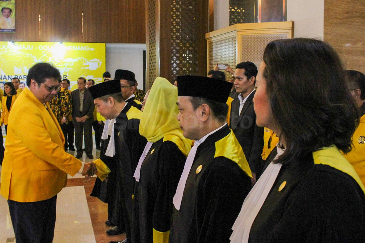 Airlangga Hartarto Melantik...