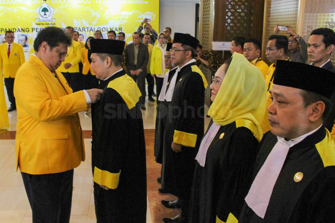 Airlangga Hartarto Melantik...