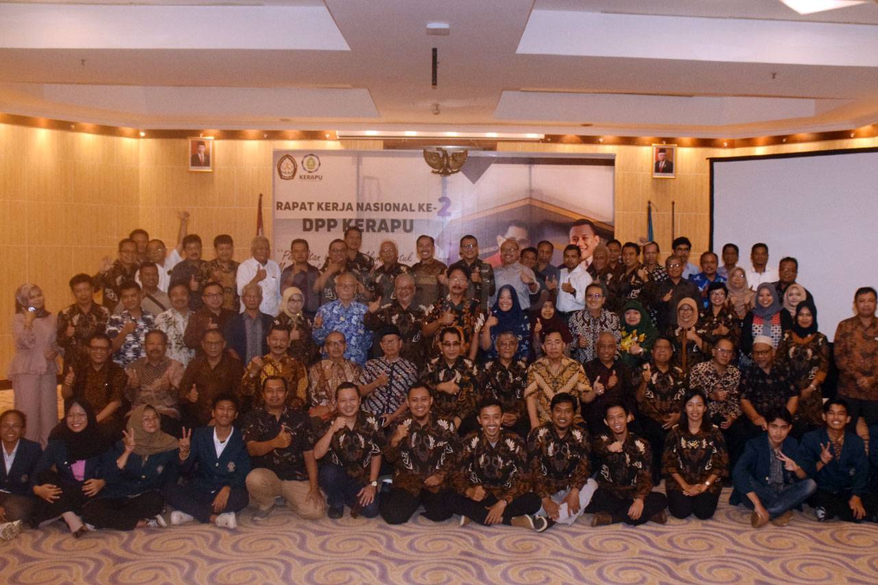 DPP Kerapu Gelar Rakernas...