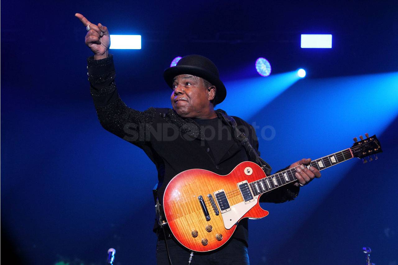 Aksi Panggung The Jacksons...