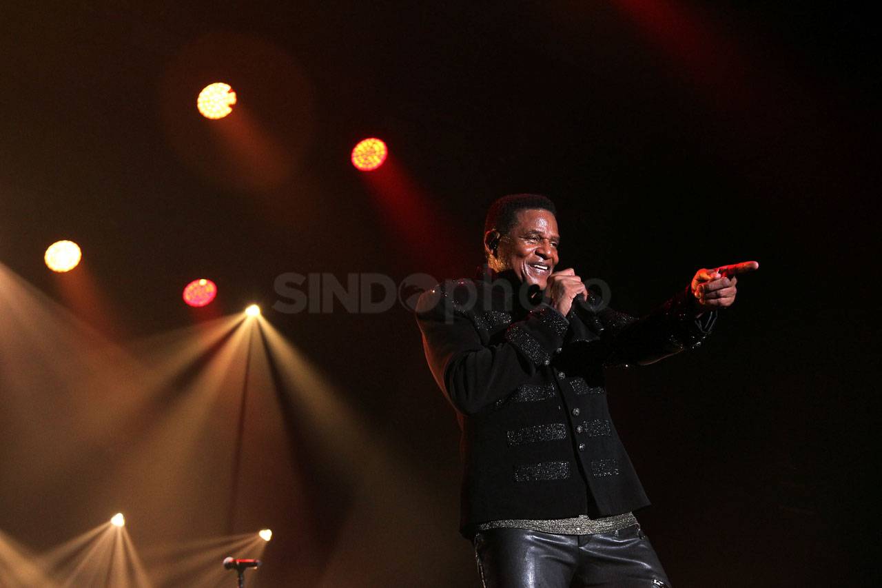Aksi Panggung The Jacksons...
