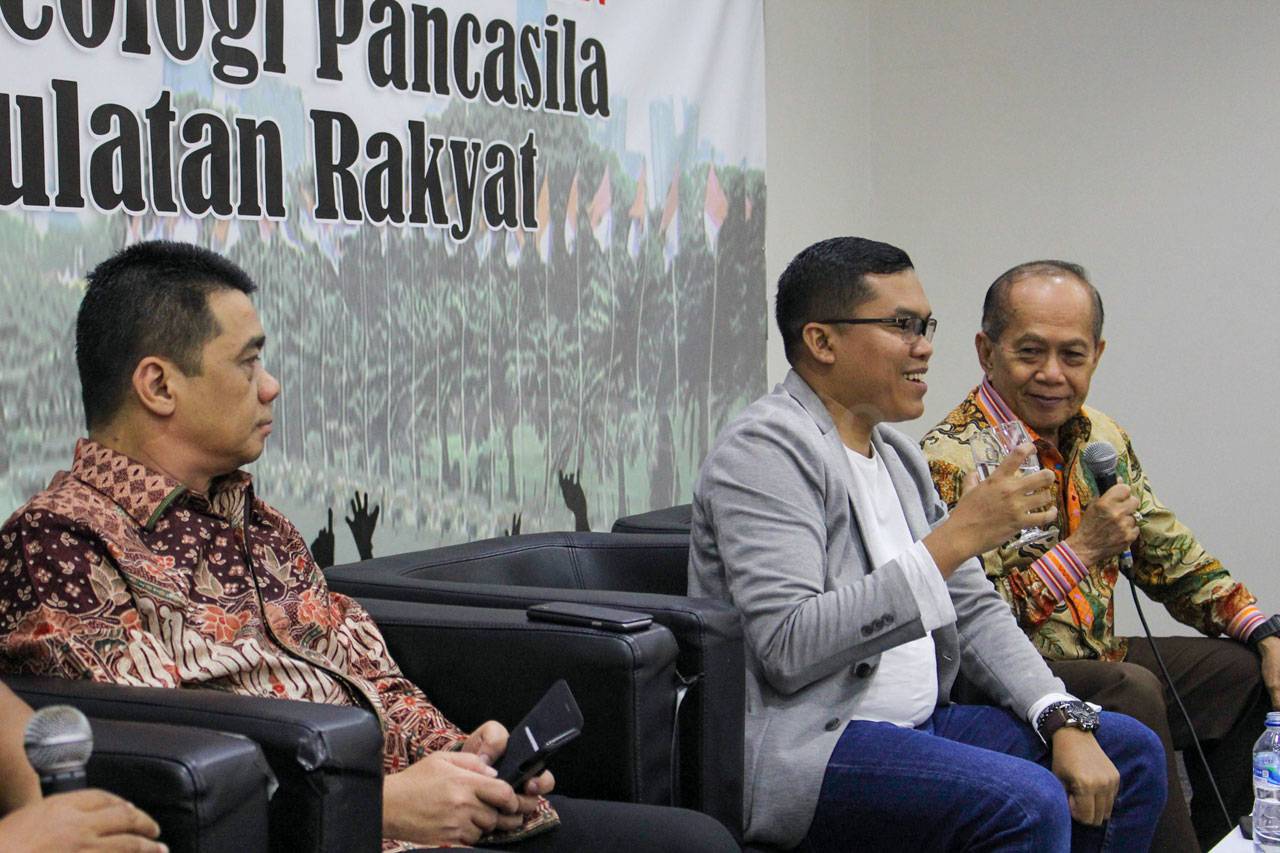 Diskusi Empat Pilar:...