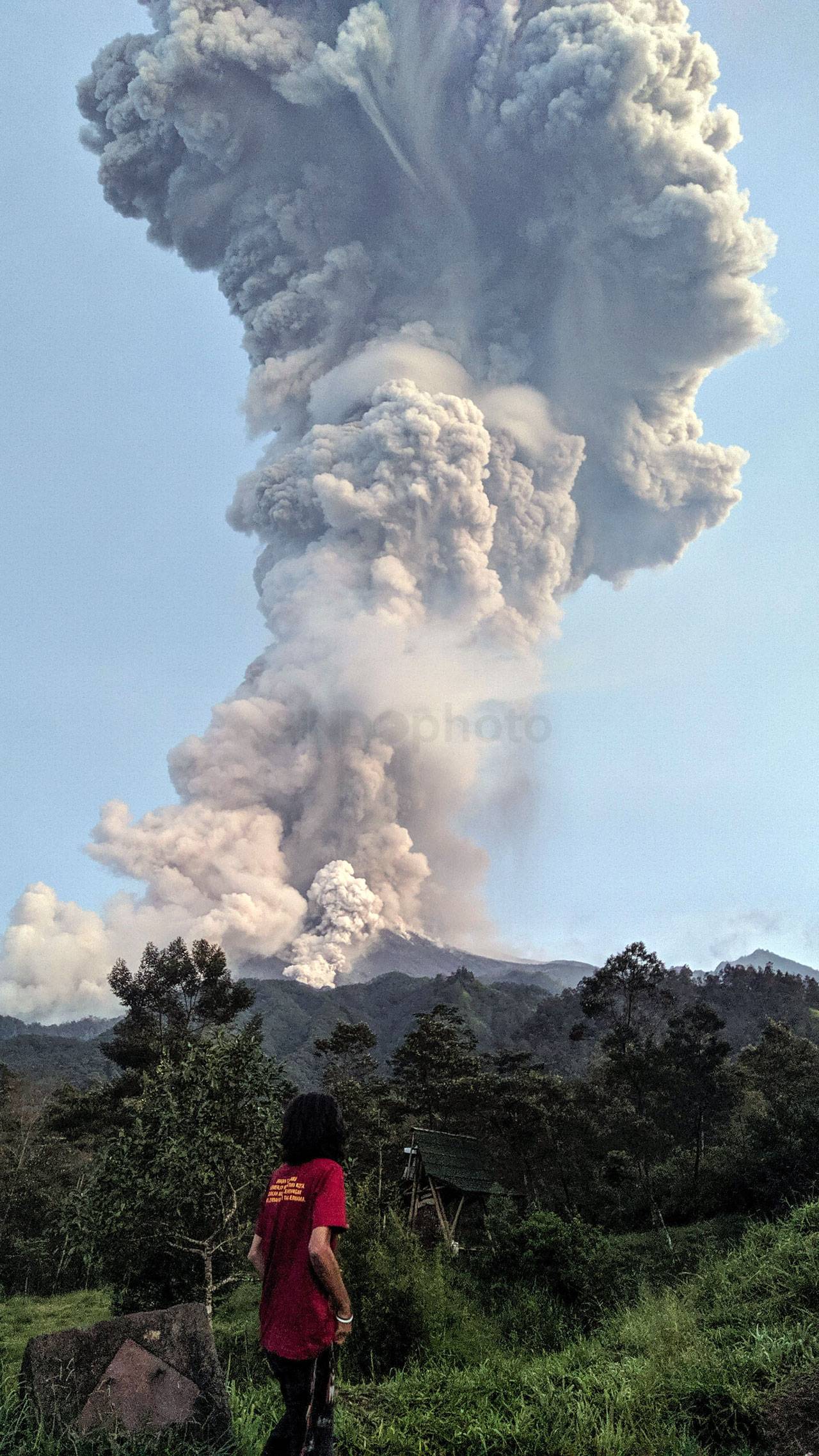 Gunung Merapi Erupsi,...