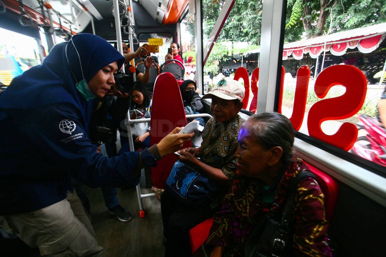 Dishub Cek Suhu Tubuh...