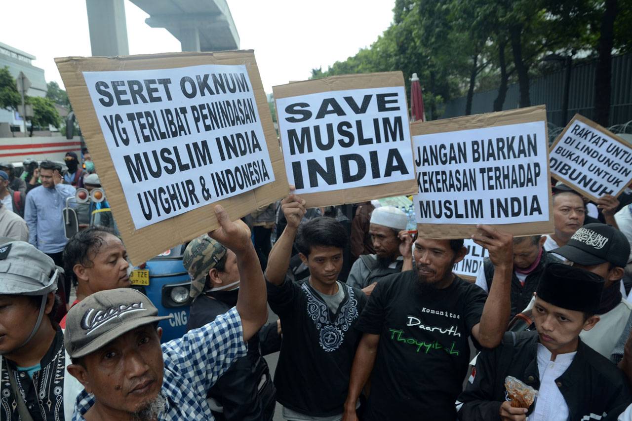 Aksi Solidaritas Untuk...