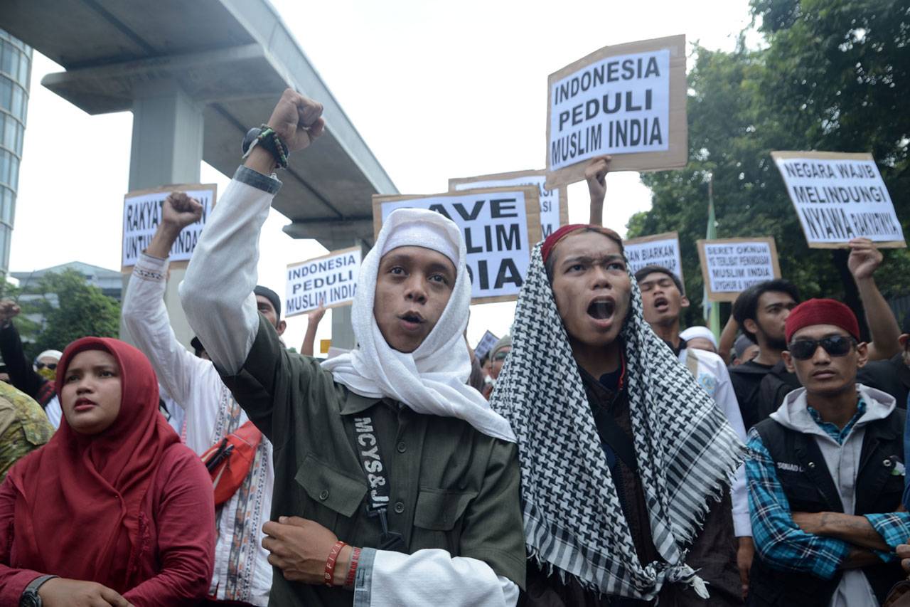 Aksi Solidaritas Untuk...