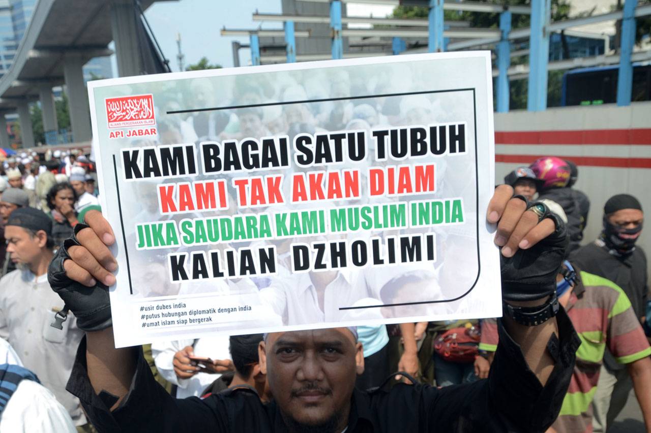 Aksi Solidaritas Untuk...