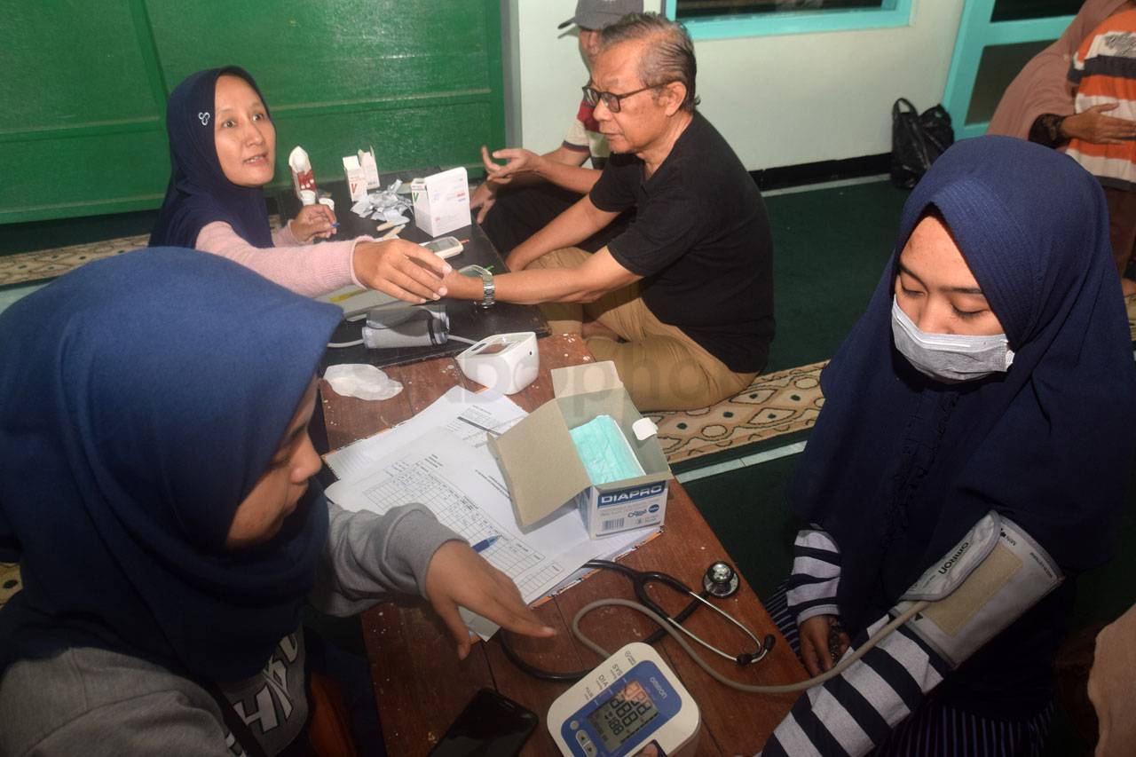 Antisipasi Corona, Warga...
