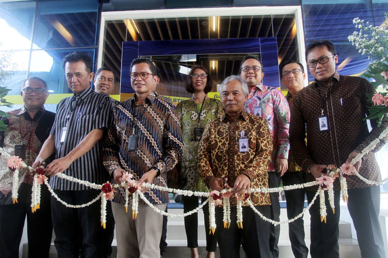 Peresmian Gedung Baru...