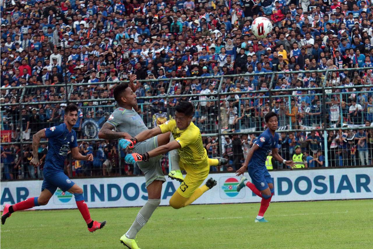 Persib Bandung Permalukan...