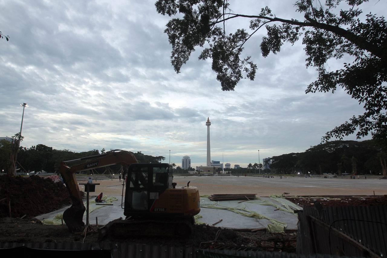 Revitalisasi Monas Hampir...
