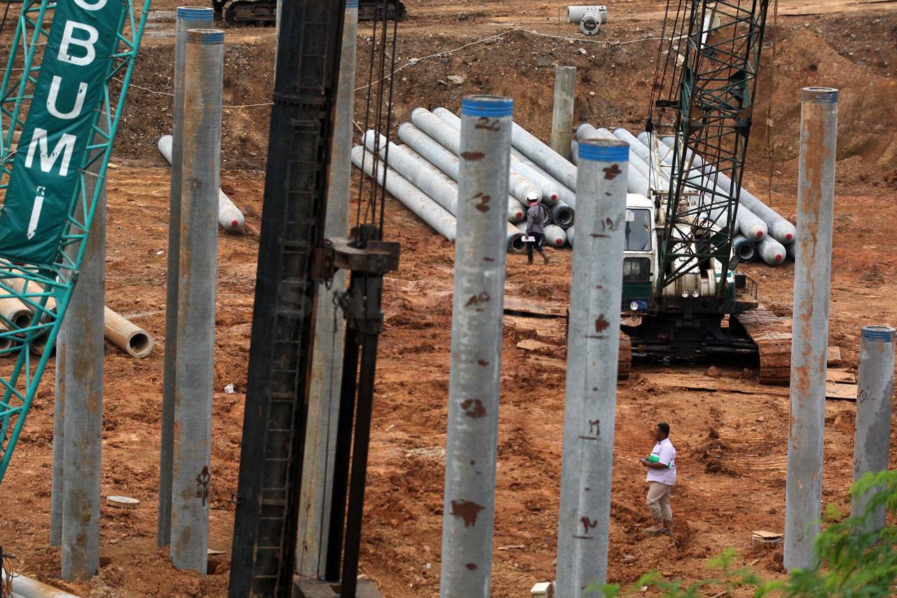 Pembangunan Proyek Pasar...