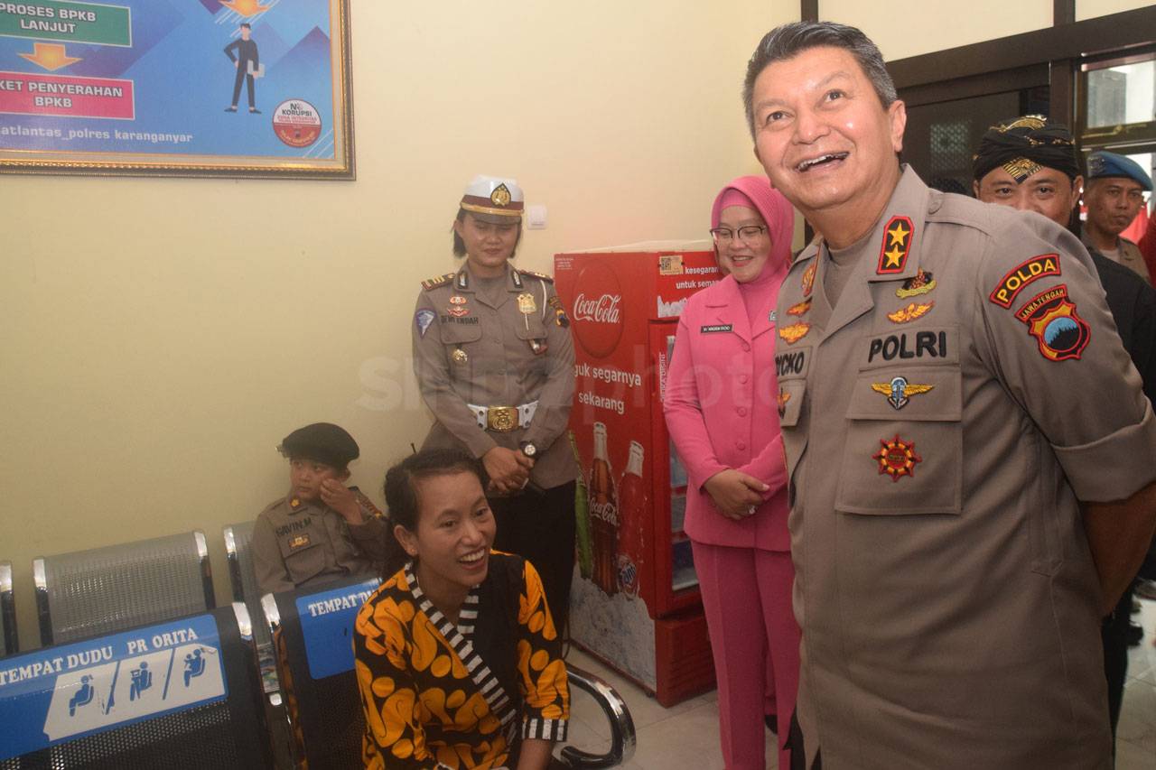 Kapolda Jateng Resmikan...