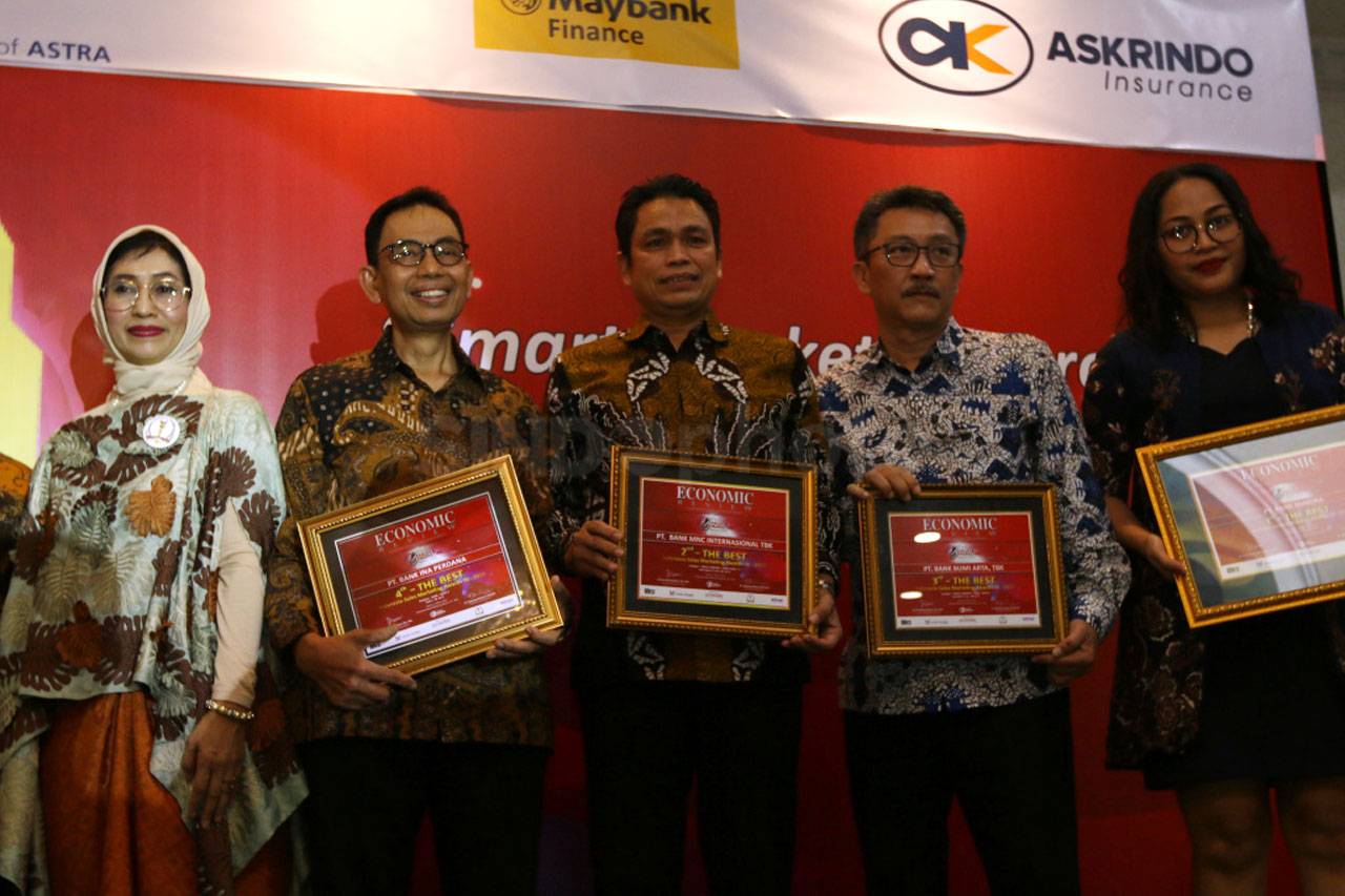 MNC Bank Raih ISMA Award...