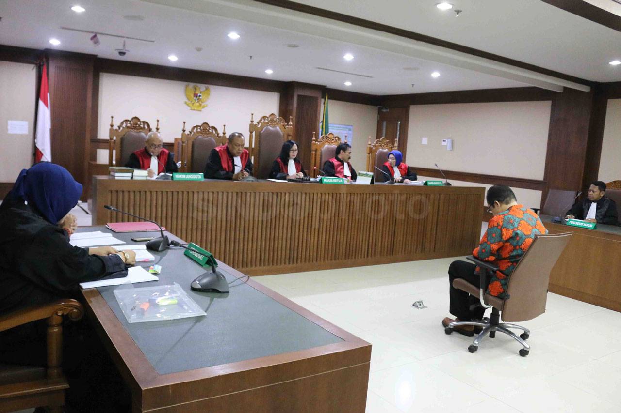 Vonis 4,5 Tahun Penjara...