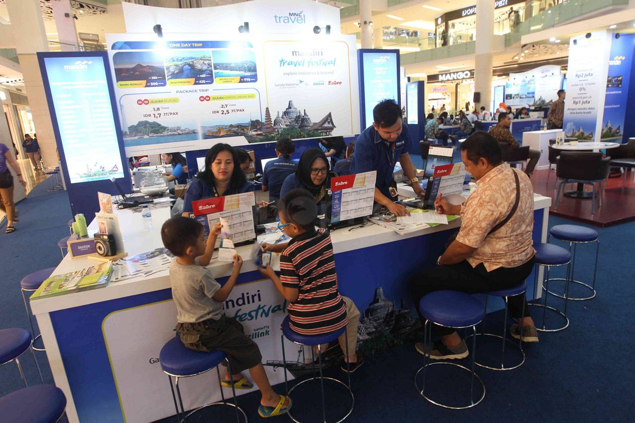 MNC Travel Hadir di...