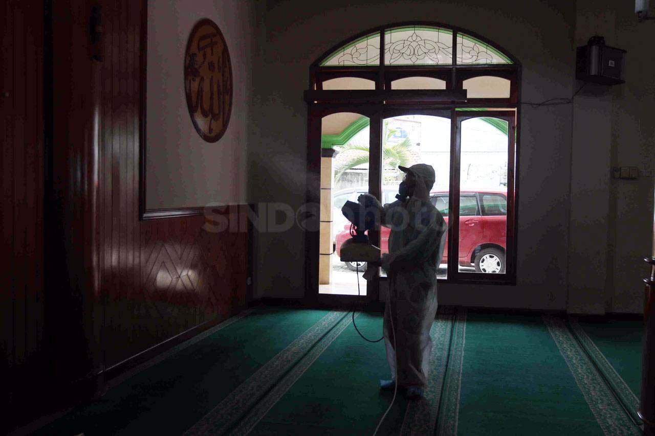 Dewan Masjid Indonesia...
