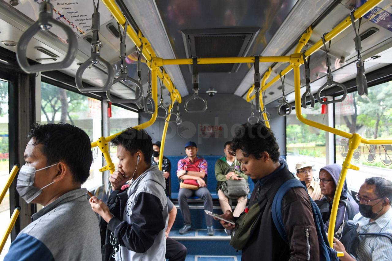 Jam Operasional Transjakarta...