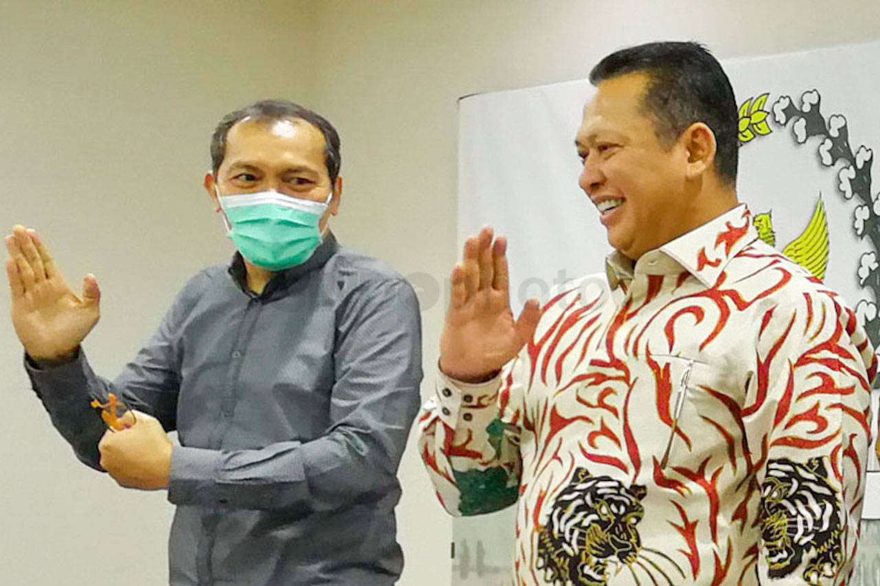 Diskusi Empat Pilar...
