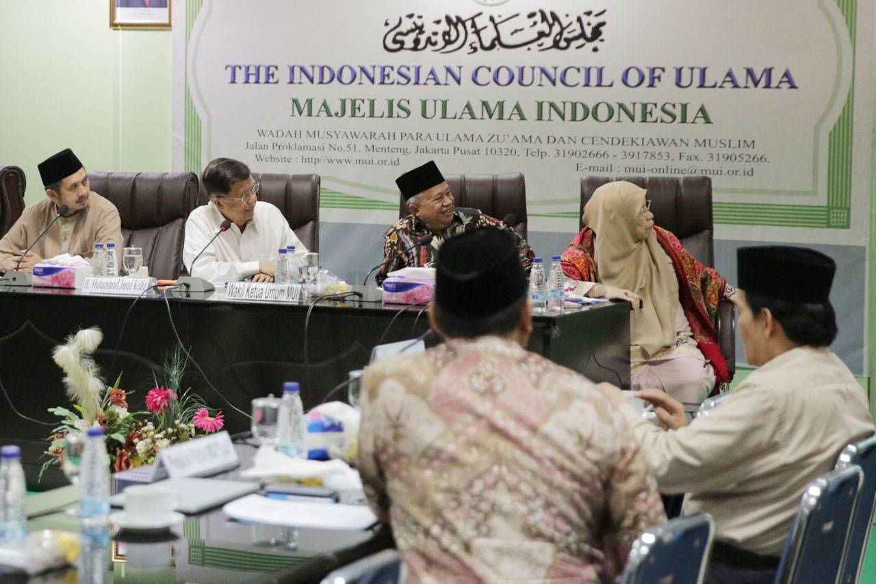 MUI Keluarkan Fatwa...