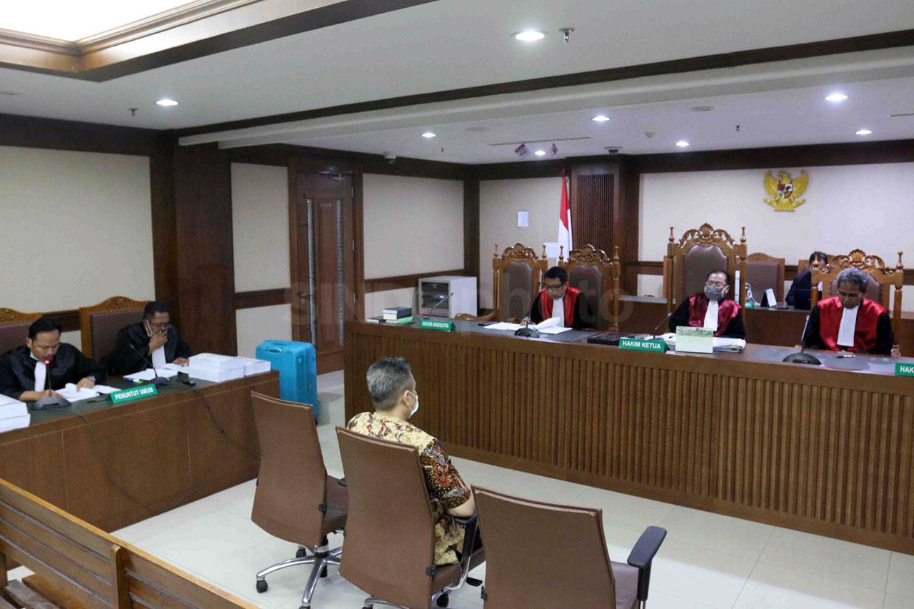Eks Dirkeu Angkasa Pura...