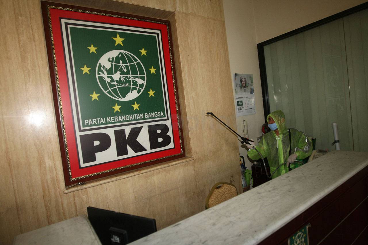 Cegah Penyebaran Covid-19,...