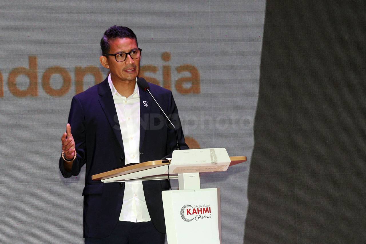 Saran Sandiaga Uno Hadapi...