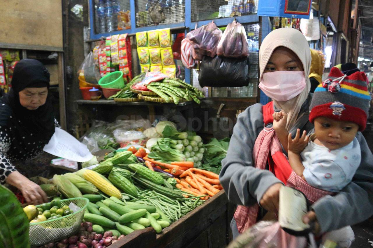 Warga Jakarta Kurang...