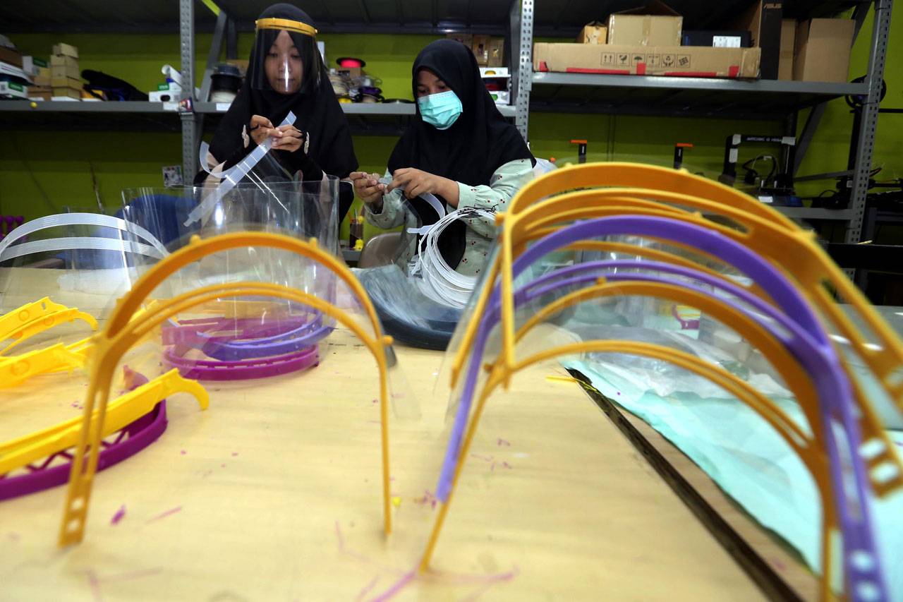 Relawan Covid-19 Produksi...