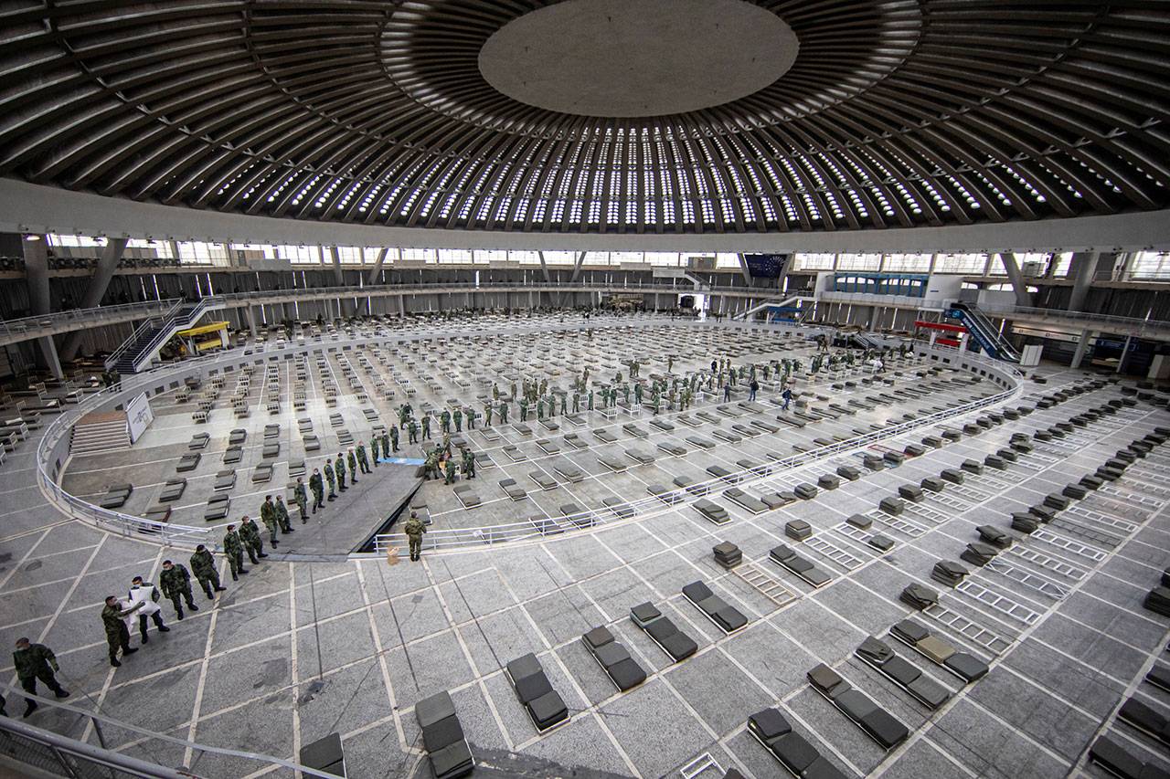 Serbia Ubah Gedung Pertemuan...