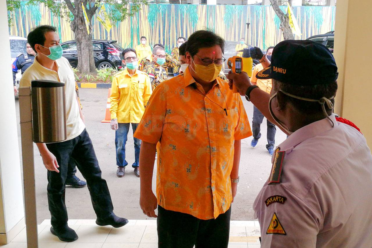 Airlangga Hartarto Hadiri...
