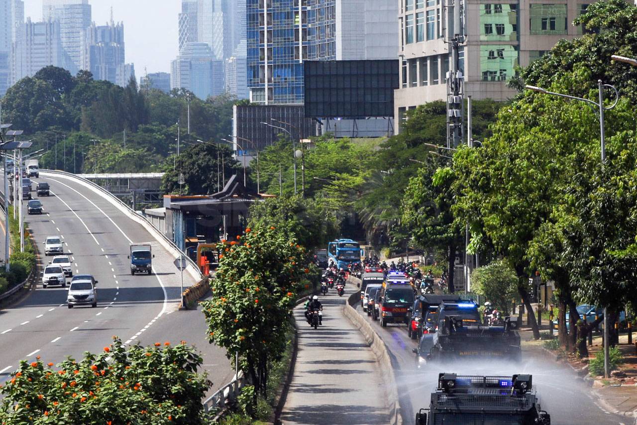 Polres Jakarta Barat...