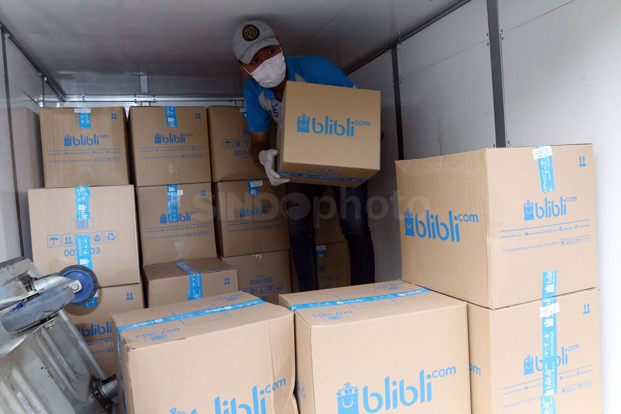 Blibli Salurkan Bantuan...
