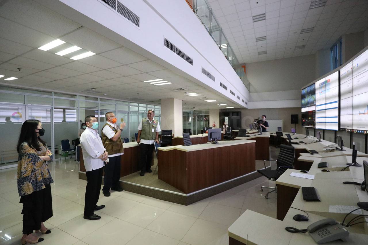 MNC Peduli Serahkan...