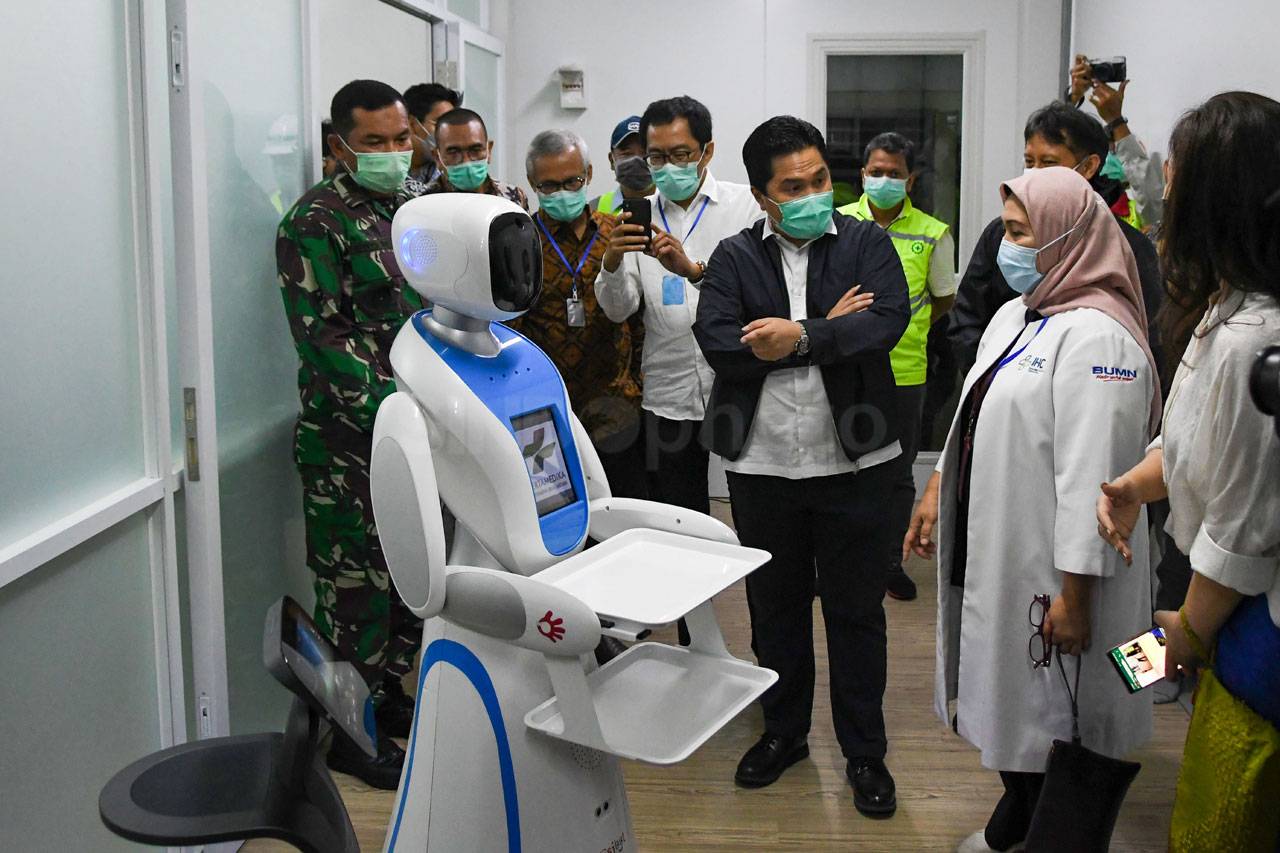 Menteri BUMN Tinjau...